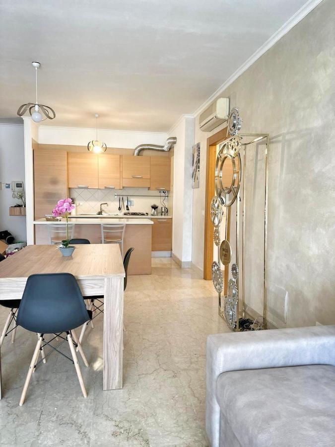 Appartamento Vittory House Lido di Ostia Esterno foto