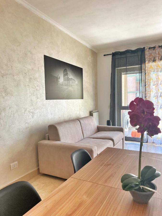 Appartamento Vittory House Lido di Ostia Esterno foto